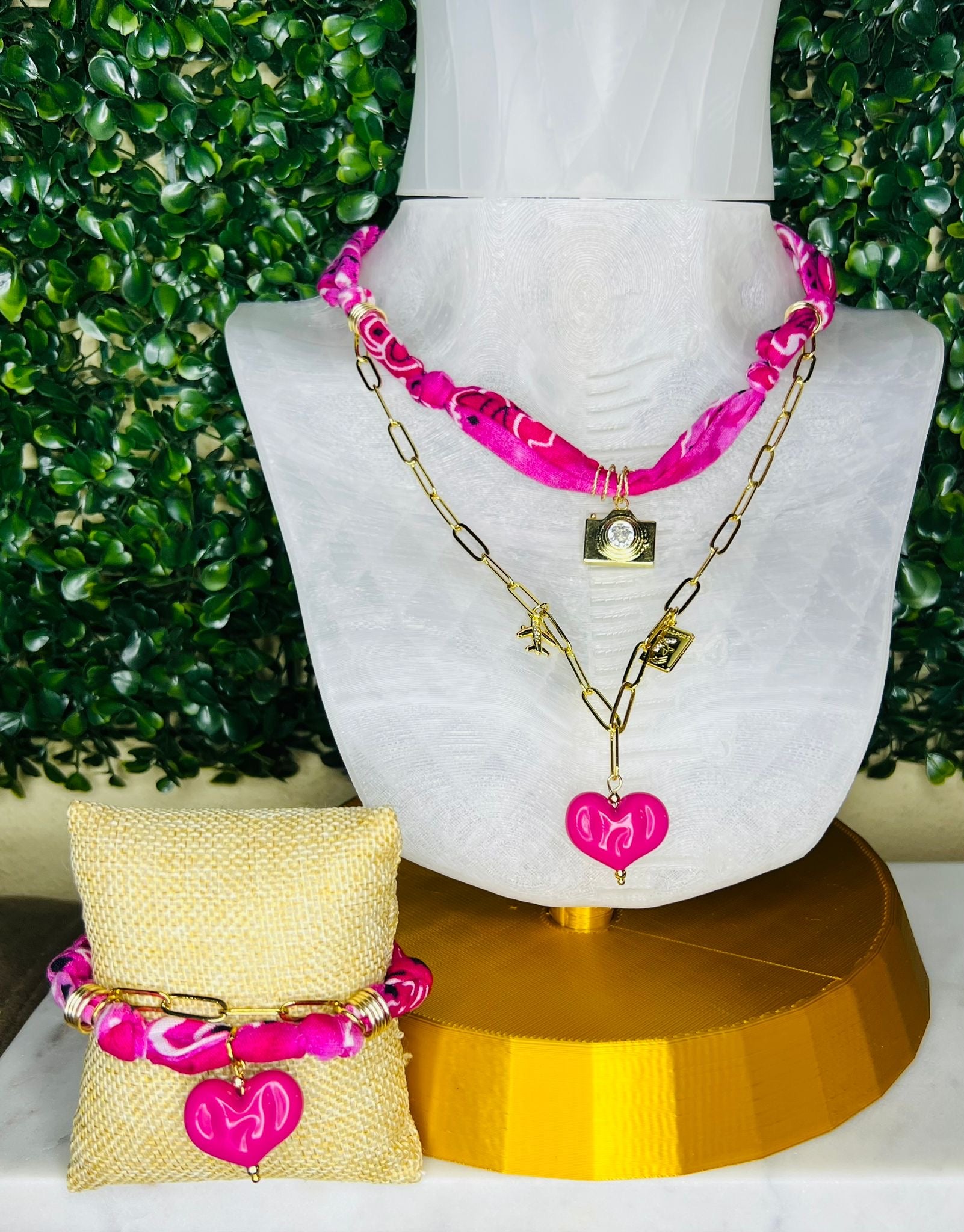 Fuschia Set