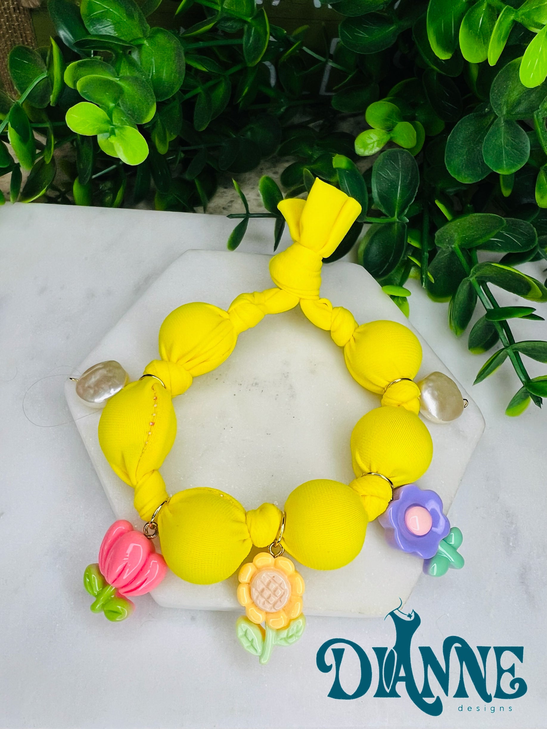Bubblegum bracelet